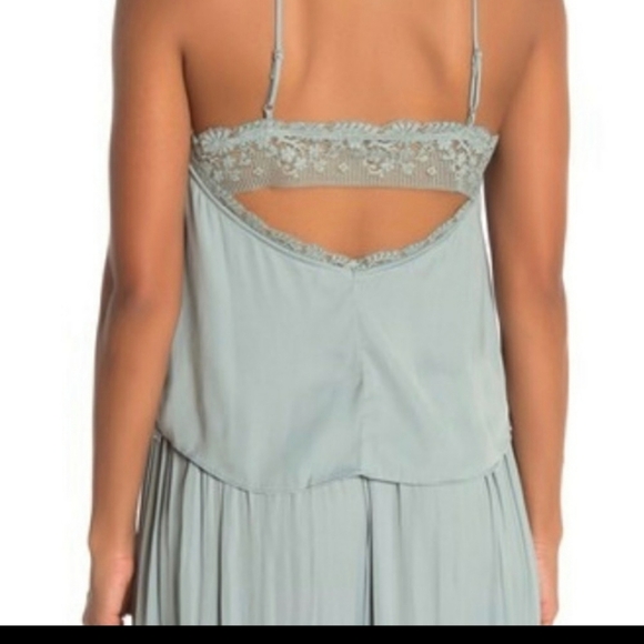 Free People Intimately Beyond Me Cami Top NEW - Picture 6 of 8
